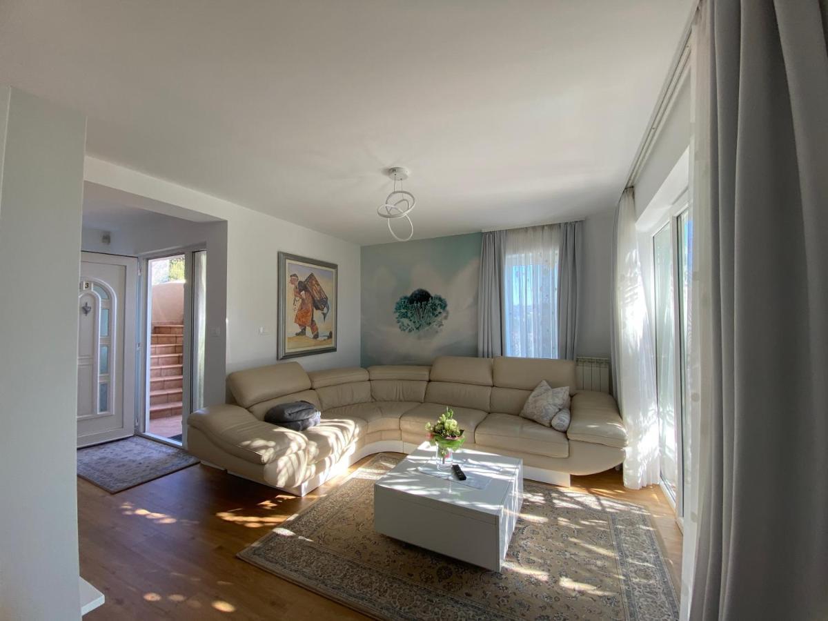 Apartment Beauty